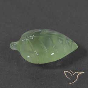 Prehnite naturale verde da 6,83 ct, forma fantasia, traslucido