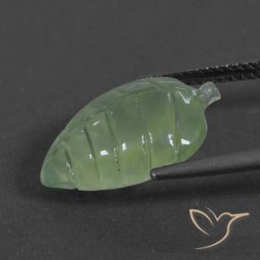 Prehnite Verde Pera Pallido naturale da 6.83 ct, Taglio a fantasia, Traslucido