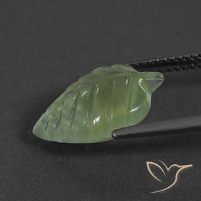 Prehnite Verde medio naturale da 5.61 ct, Taglio a fantasia, Traslucido