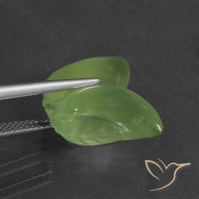 Prehnite Verde caldo naturale da 14.66 ct, Taglio a fantasia, Traslucido