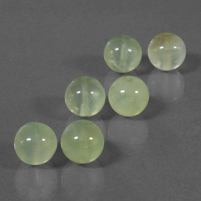 Prehnite naturale verde da  ct, sfera / palla, traslucido