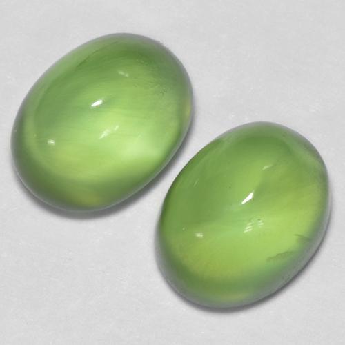 Prehnite naturale verde da 2,69 ct, taglio ovale, trasparente