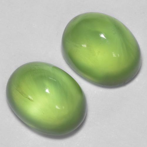 Prehnite naturale verde da 2,69 ct, taglio ovale, trasparente
