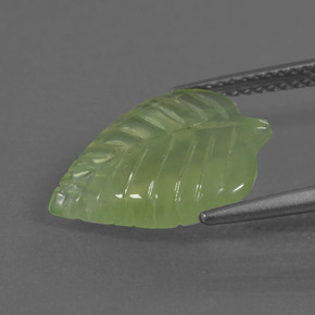 Prehnite Verde naturale da 5.27 ct, Forma fantasia, Trasparente