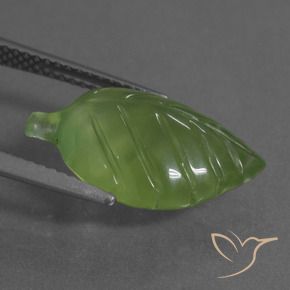 Prehnite Verde medio naturale da 7.78 ct, Taglio a fantasia, Trasparente