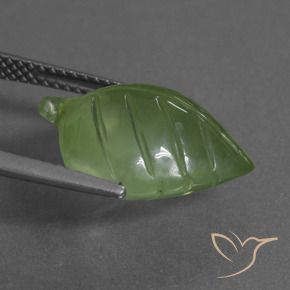 Prehnite Verde caldo naturale da 8.63 ct, Taglio a fantasia, Trasparente