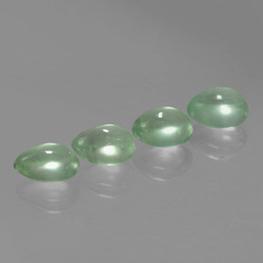 Prehnite naturale verde da 4,62 ct, taglio a pera, traslucido