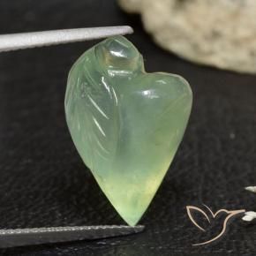 Prehnite Verde giallastro naturale da 14.97 ct, Taglio a fantasia, Trasparente