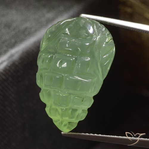22.56ct Naturale Verde medio-chiaro Prehnite, Taglio a fantasia, Traslucido
