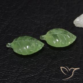 Gemme di Prehnite Verde medio naturale da 7.38 ct, Taglio a fantasia, Trasparente