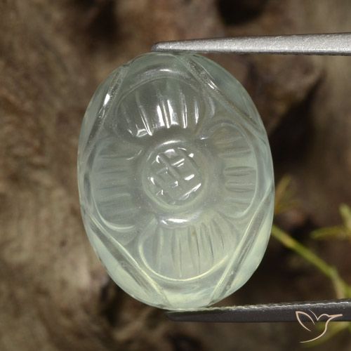 Prehnite Verde molto chiaro naturale da 18.48 ct, Taglio a fiore, Traslucido