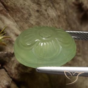 Prehnite Giallo verde naturale da 12.53 ct, Taglio a fiore, Traslucido