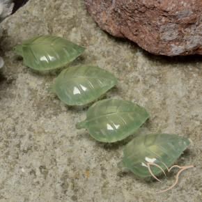 Gemme di Prehnite Giallo verde naturale da 22.14 ct, Taglio a fiore, Trasparente