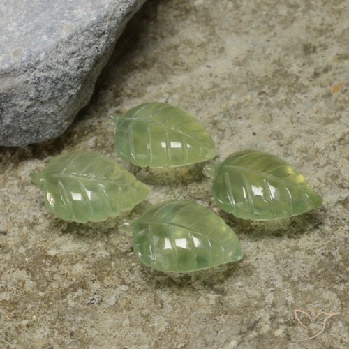 16.96ctw Naturale Pera Verde Prehnite, Taglio a fiore, Trasparente