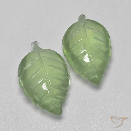 Gemme di Prehnite Verde medio naturale da 14.35 ct, Taglio a fantasia, Trasparente