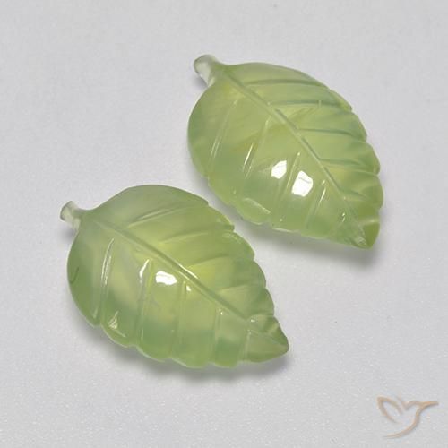 Gemme di Prehnite Verde caldo naturale da 13.35 ct, Taglio a fantasia, Trasparente