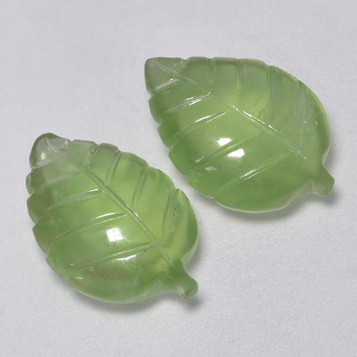 Prehnite naturale verde da 11,71 ct, forma fantasia, trasparente