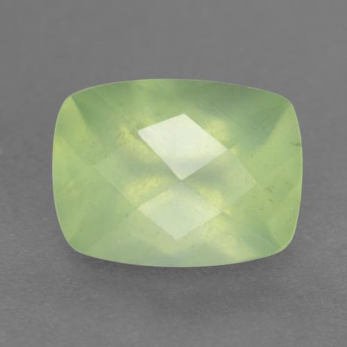 Prehnite naturale verde da 1,50 ct, taglio a cuscino, traslucido
