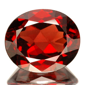 Granato piropo naturale rosso da 5,87 ct, taglio ovale, VVS-VS