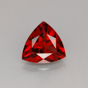 Granato Piropo Rosso scuro naturale da 1.68 ct, Taglio trillion, VS