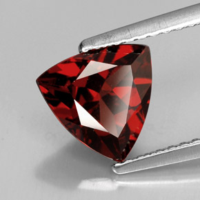 Granato piropo naturale rosso da 1,79 ct, trillion, VS