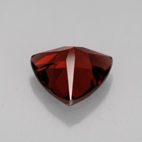 Granato piropo naturale rosso da 1,79 ct, trillion, VS