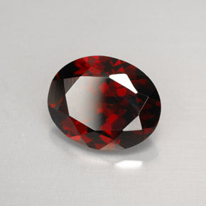 Granato piropo naturale rosso da 2,82 ct, taglio ovale, VVS-VS