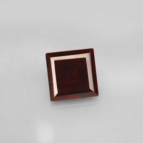 Granato piropo naturale rosso da 2,76 ct, quadrato, VS
