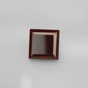 Granato piropo naturale rosso da 2,76 ct, quadrato, VS