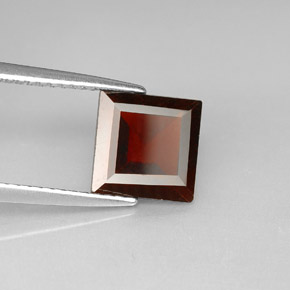 Granato piropo naturale rosso da 2,30 ct, quadrato, VS