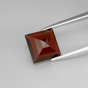 Granato piropo naturale rosso da 2,30 ct, quadrato, VS