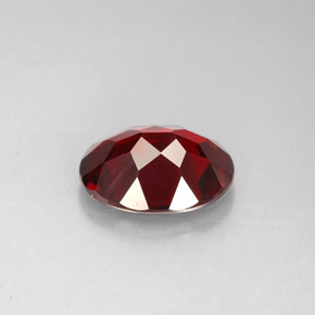 Granato Piropo Rosso scuro naturale da 2.92 ct, Taglio ovale, VS