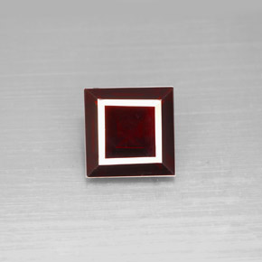 Granato piropo naturale rosso da 2,58 ct, quadrato, VS