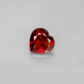 Granato piropo naturale rosso da 1,31 ct, a forma di cuore, VS