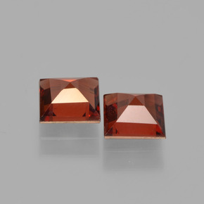 Granato piropo naturale rosso da 1,47 ct, quadrato, VVS-VS