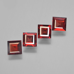 Gemme di Granato Piropo Rosso scuro naturale da 2.38 ct, Quadrato, VS