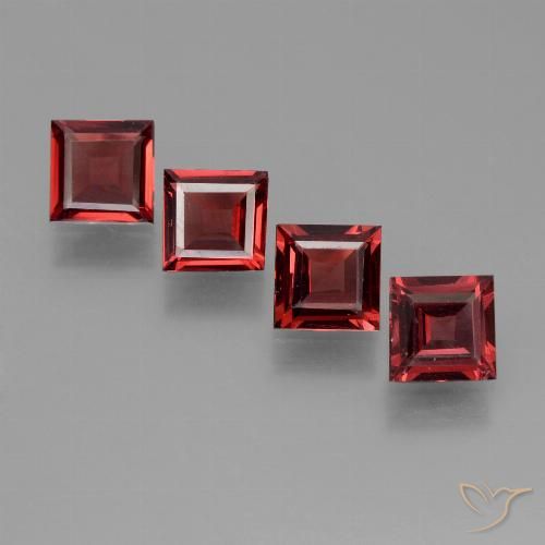 2.46ctw Naturale Rosso Sangue Profondo Granato Piropo, Quadrato, VS