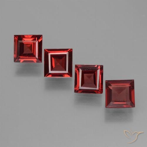 2.52ctw Naturale Rosso Sangue Profondo Granato Piropo, Quadrato, VS