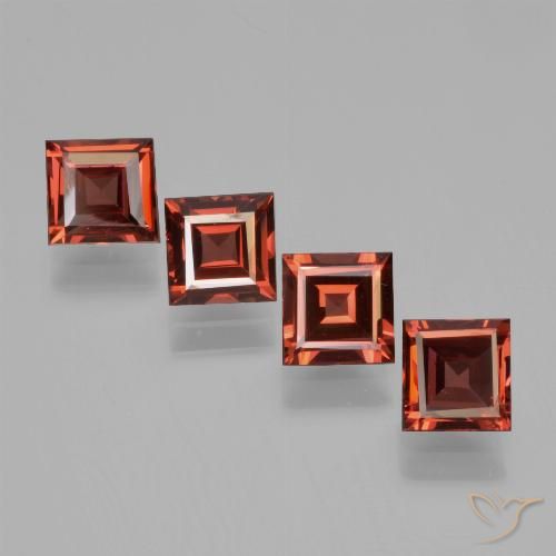 2.80ctw Naturale Rosso medio Granato Piropo, Quadrato, VS