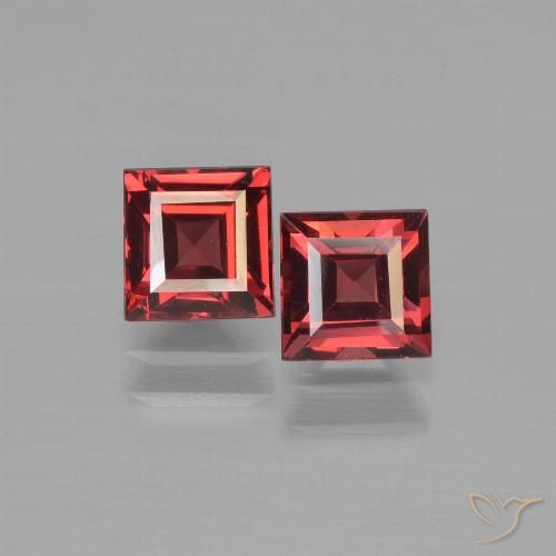 Granato piropo naturale rosso da 1,80 ct, quadrato, VS