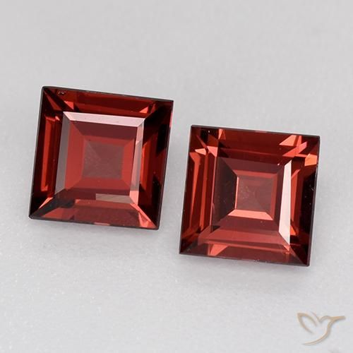 Gemme di Granato Piropo Rosso scuro naturale da 1.39 ct, Quadrato, VS