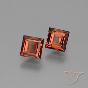 Gemme di Granato Piropo Rosso medio naturale da 1.54 ct, Quadrato, VS