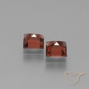 Gemme di Granato Piropo Rosso bacca intenso naturale da 1.55 ct, Quadrato, VS