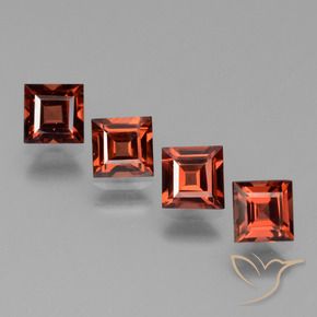 Gemme di Granato Piropo Rosso medio naturale da 2.82 ct, Quadrato, VVS-VS