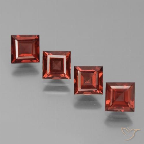 3.28ctw Naturale Rosso medio Granato Piropo, Quadrato, VS