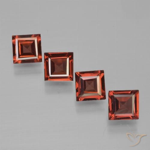 2.45ctw Naturale Rosso medio Granato Piropo, Quadrato, VS