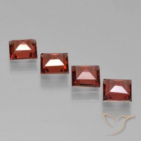 Gemme di Granato Piropo Rosso medio naturale da 2.45 ct, Quadrato, VS
