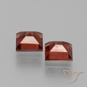 Gemme di Granato Piropo Rosso scuro naturale da 1.55 ct, Quadrato, VS