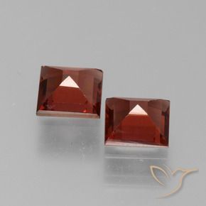 Gemme di Granato Piropo Rosso scarlatto profondo naturale da 1.62 ct, Quadrato, VS