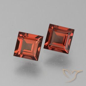 Gemme di Granato Piropo Rosso medio naturale da 1.47 ct, Quadrato, VS